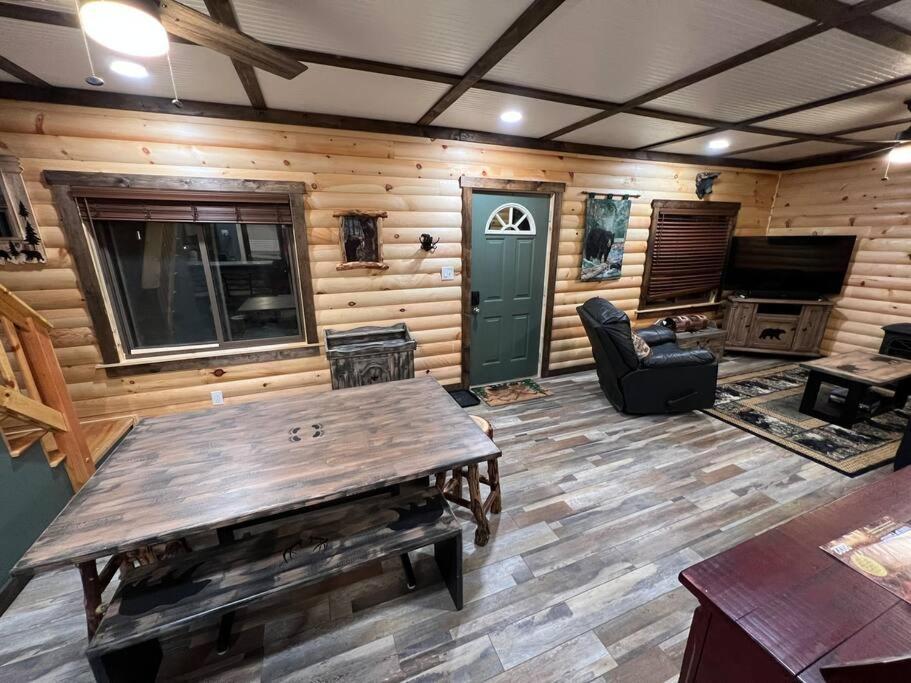 Cubs Den - Hot Tub- Walk To Lake- Fire Pit - Kayaks Oakland Ngoại thất bức ảnh