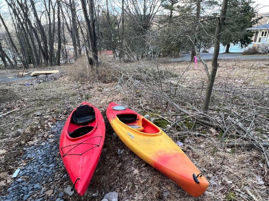 Cubs Den - Hot Tub- Walk To Lake- Fire Pit - Kayaks Oakland Ngoại thất bức ảnh
